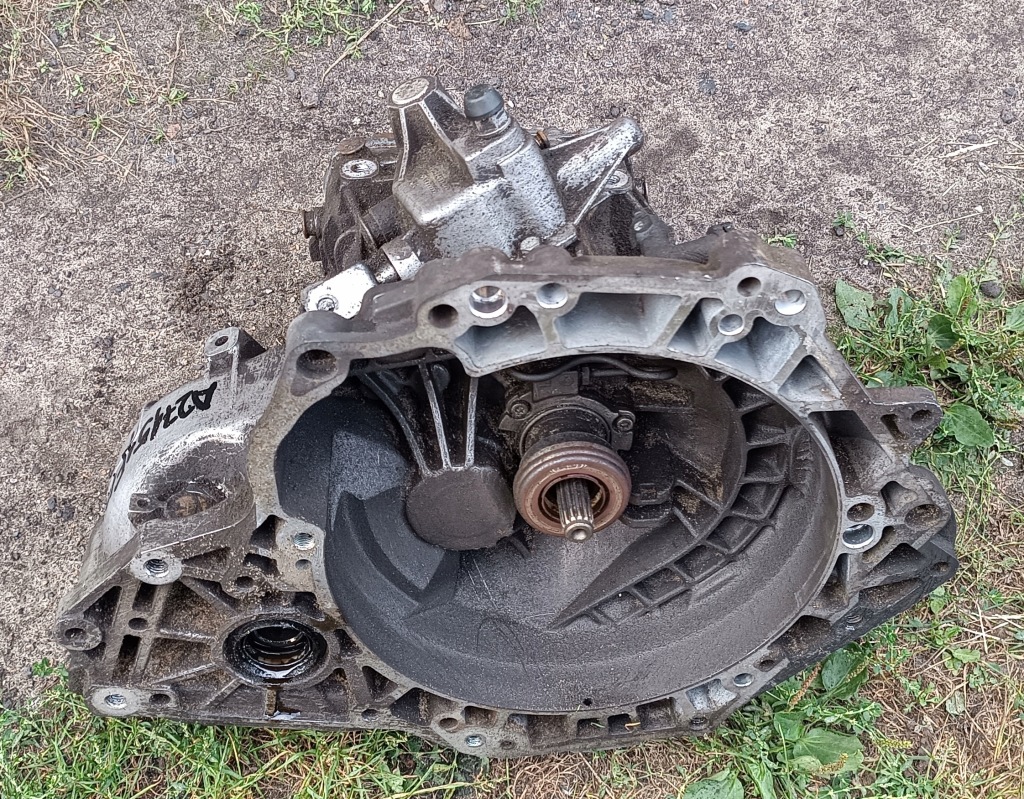 фото №10, Opel corsa c combo частини сидіння лівий правий 3 двері