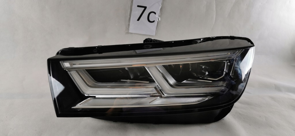 Купити Audi q5 80a full led лівий 80a941033 фара фара