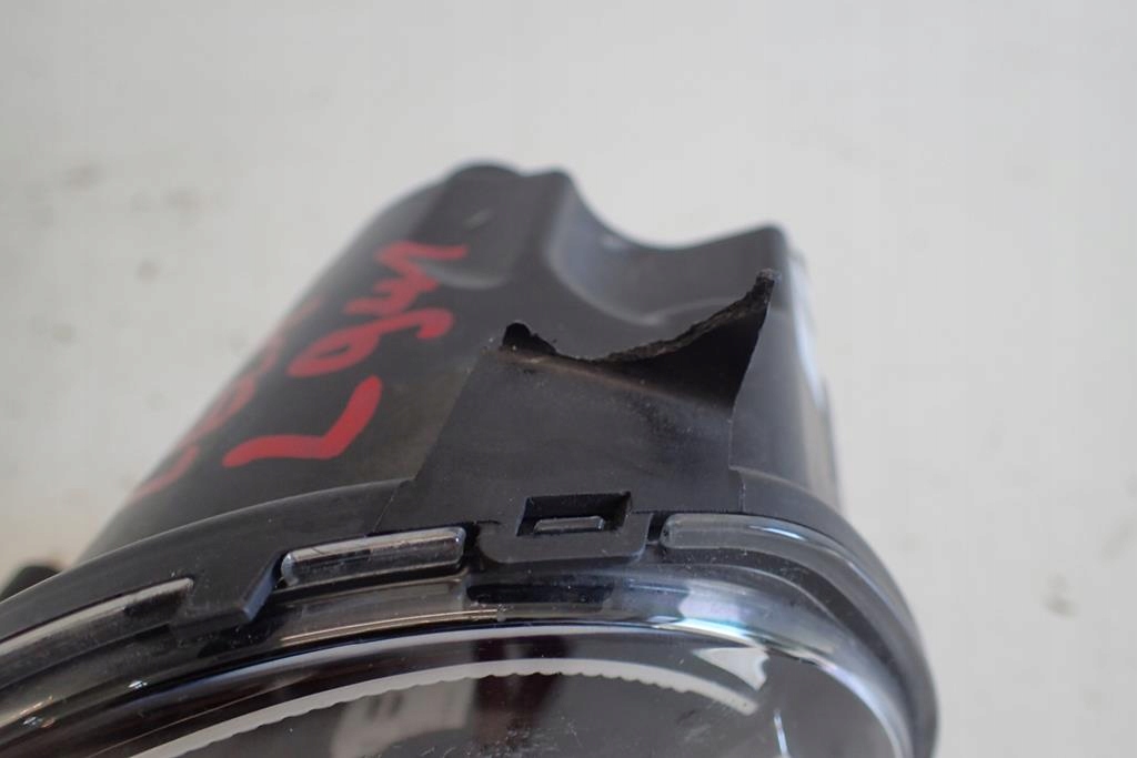 фото №3, Противотуманная фара левый bmw 1 f20 f21 led