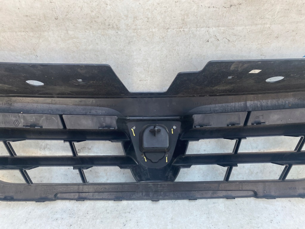 фото №11, Dacia dokker 12- решётка радиатора решётка радиатора 623108367r