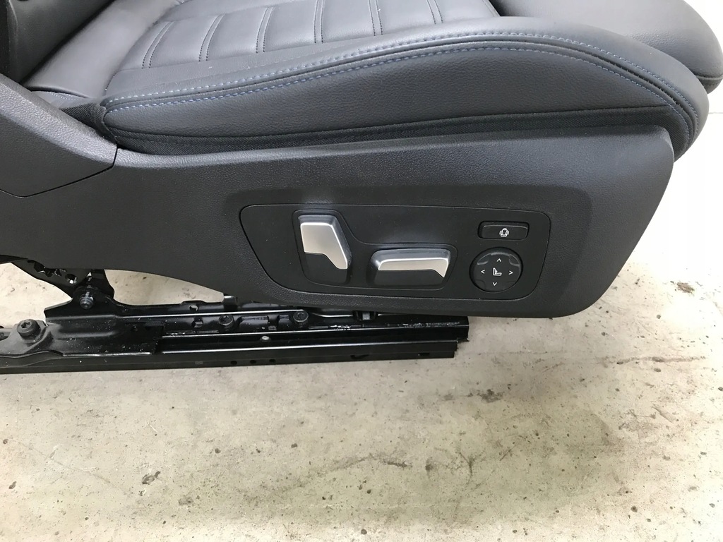 фото №10, Bmw ix3 g08 x3 g01 2022 lift сиденья перед заднее сиденье задняя кожа jak naowa anglik
