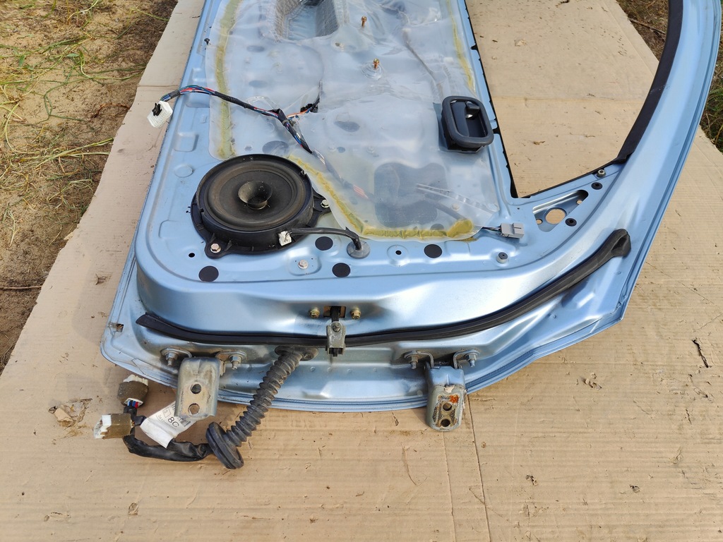 фото №10, Ліва передні двері nissan almera n16 2000-2006