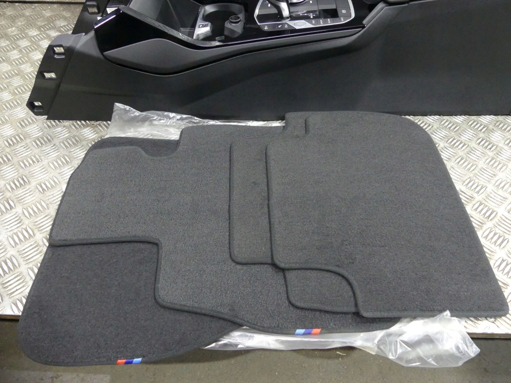 фото №15, Bmw 2 f44 sport обивка сиденья подогрев заднее сиденье обшивки коврики полка 14 km