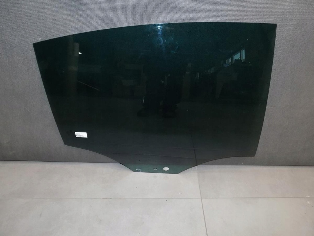 фото №1, Vw passat b7 sedan стекло правая задняя 2010