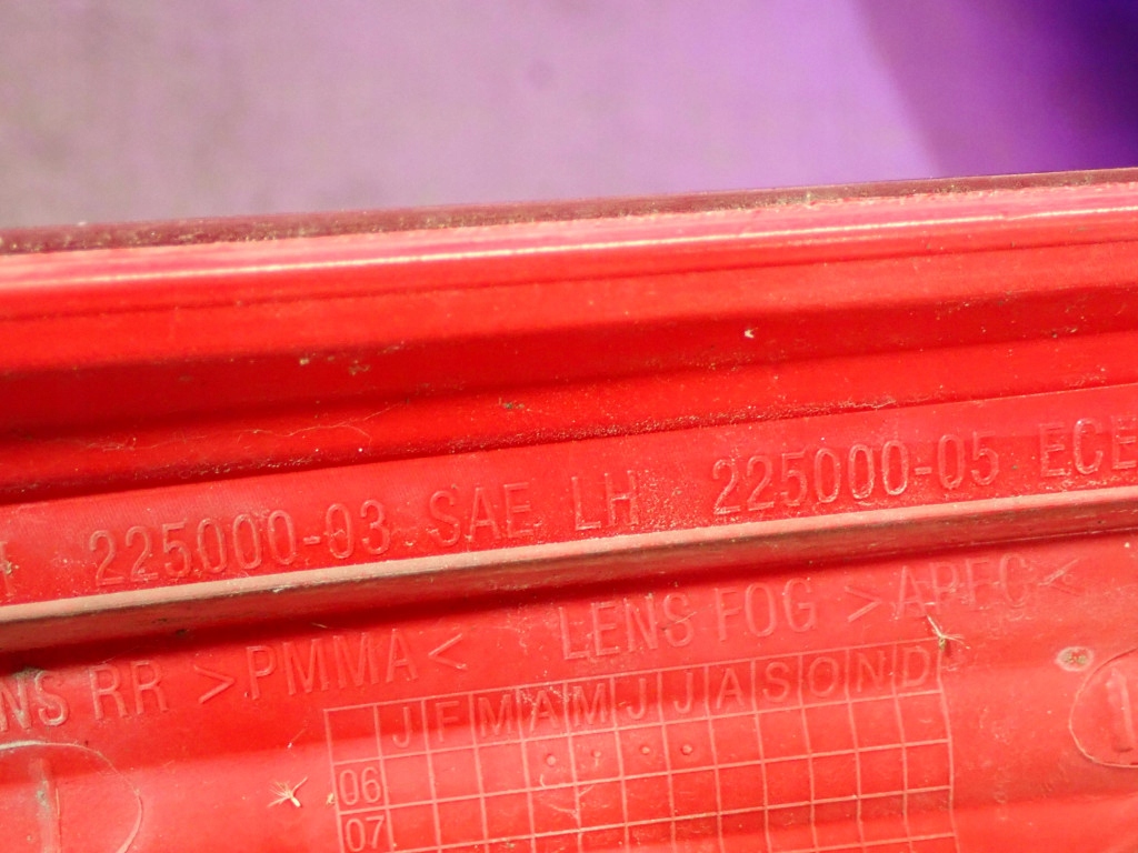 фото №13, Nissan tiida i hb 5d 06-09 лампа задняя левая 26555em01a