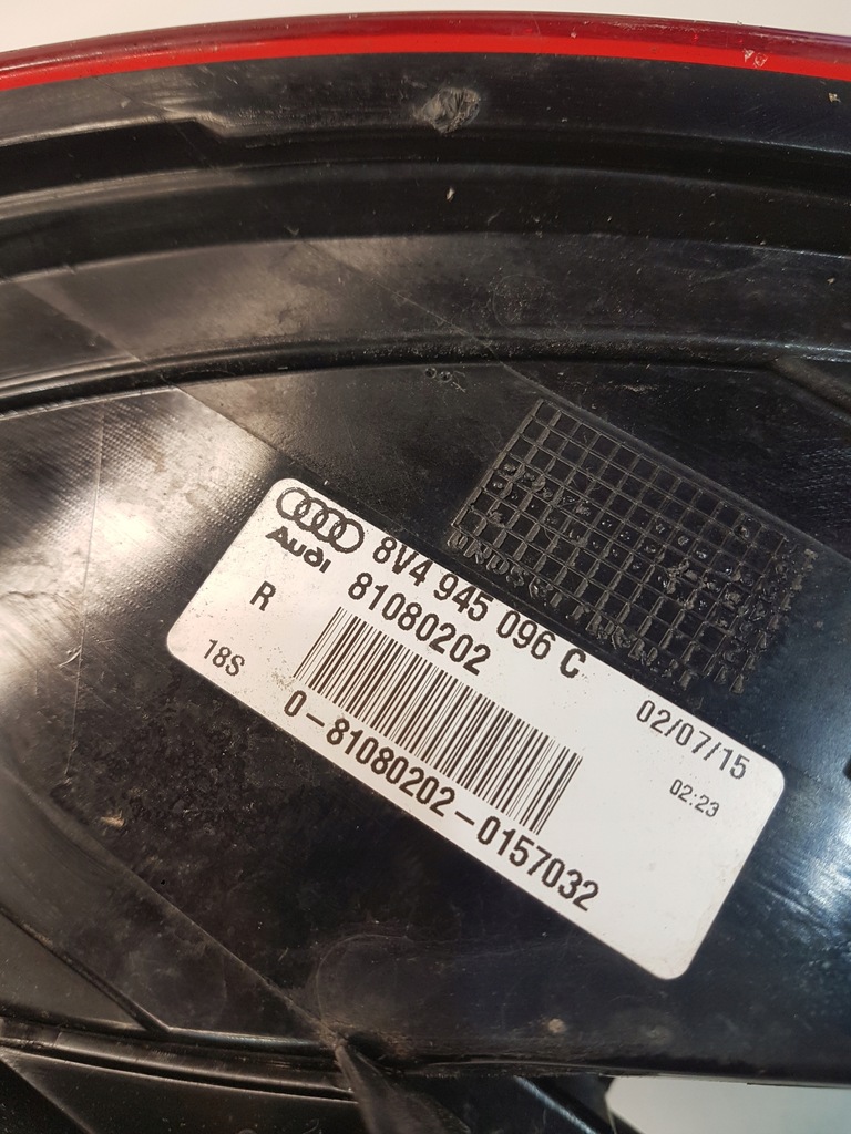 фото №8, Лампа правый задняя audi a3 8v sportback 8v4945096c