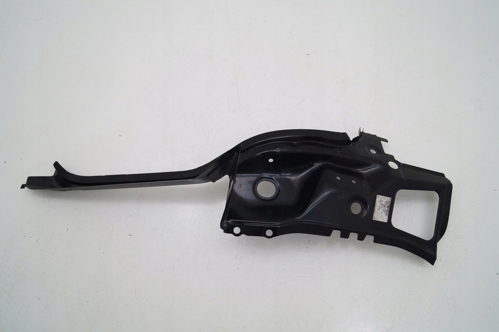 фото №1, Audi a4 b7 8e9 kombi 05-08 панель фари лівий задня