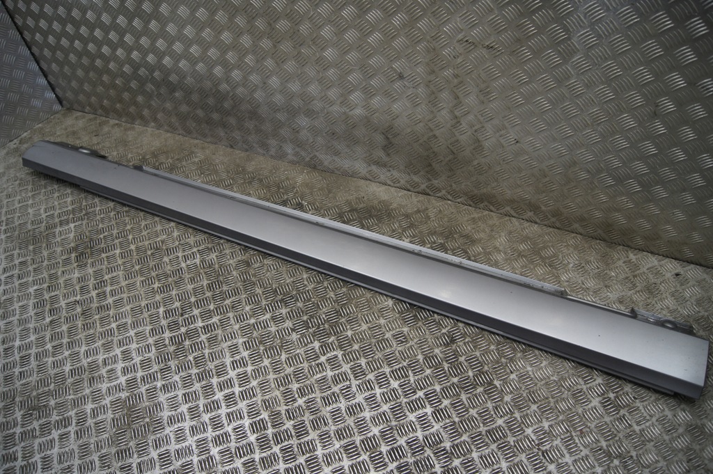 фото №11, W212 e-klasa lift sedan молдинг поріг права