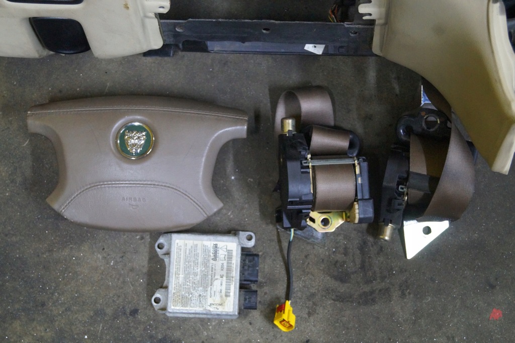 фото №3, Приборная панель приборная приборная панель подушка безопасности jaguar s-type eu