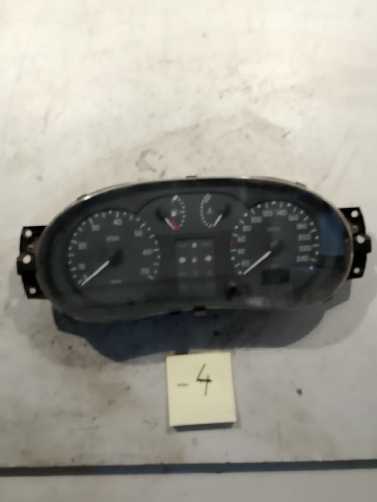 Купити Renault clio ii p7700428504 лічильник прилади