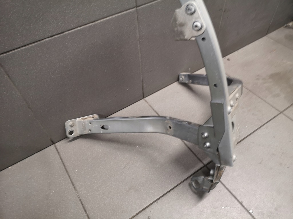 фото №5, Подрулевой переключатель кронштейн крыла правый a8 d3 4e0821138f