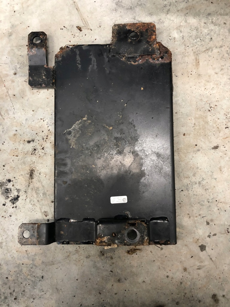 Купити Основа кронштейн акумулятор vw t5 7j0881788