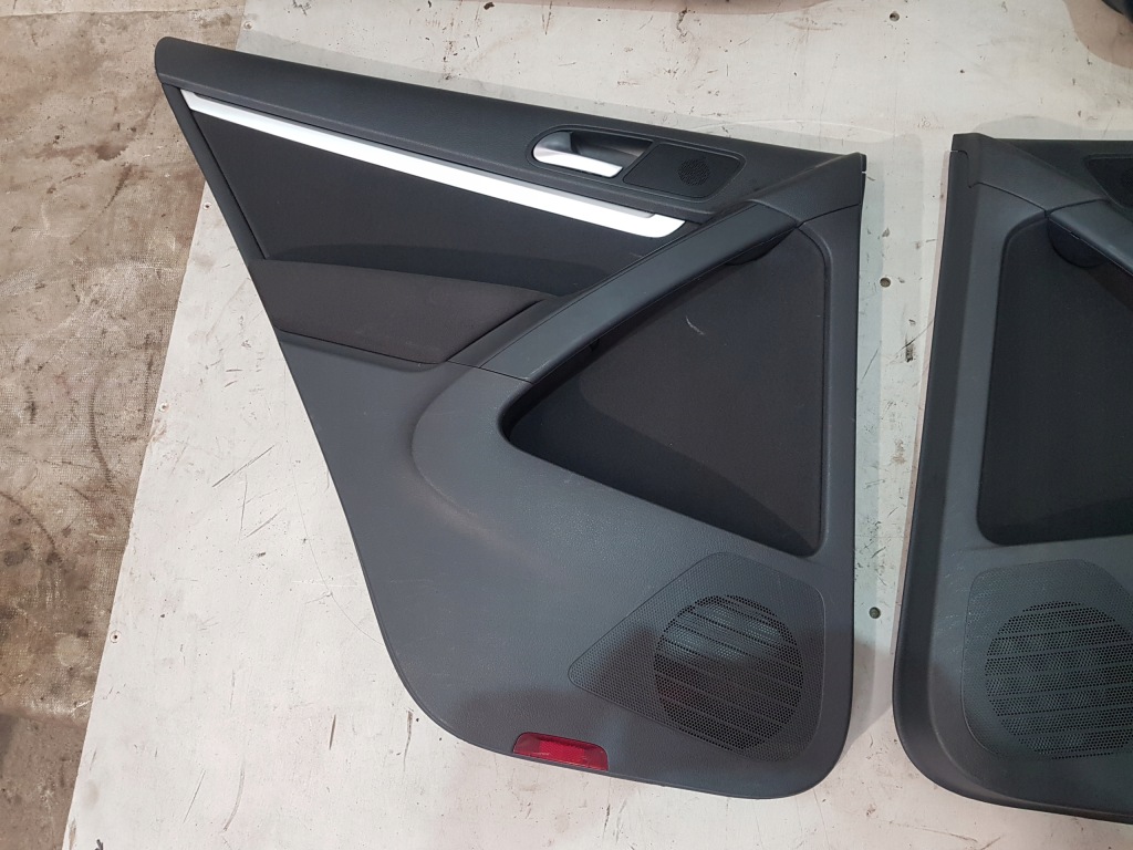 фото №5, Обшивки обивка дверь vw tiguan 5n 2.0 tdi 12r eur lift комплект