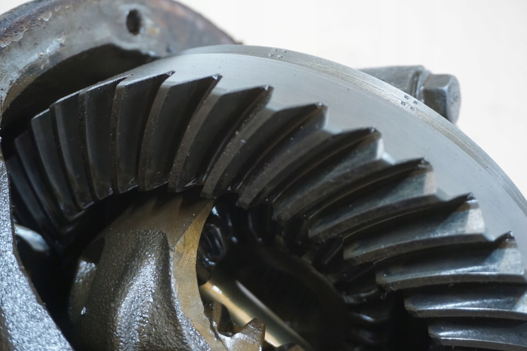 Isuzu trooper мост дифференциал головка задняя задний 4,3 43/10 84-91r Недорого