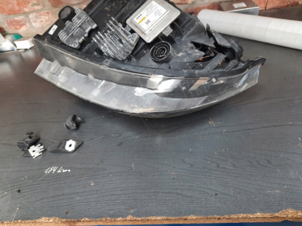 фото №8, Bmw x1 e84 2.0 20i лампа правая kpl.