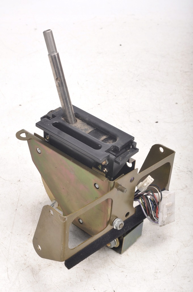 фото №6, Arnage lift 6.8 выборщик домкрат коробки передач uk