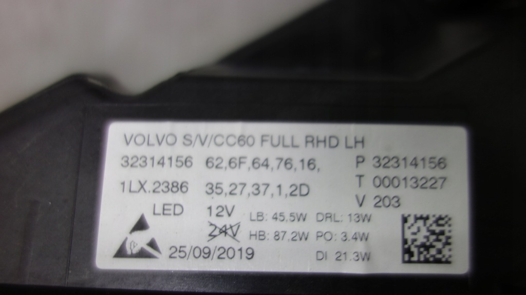 Volvo s60 v60 фара ліхтарі  перед led uk 32314156 57 Ціна
