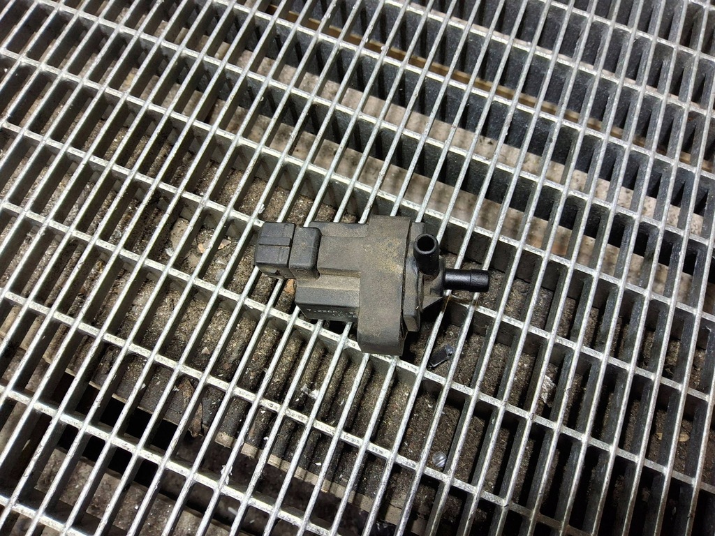 фото №1, Land rover range rover sport l320 клапан вакууму / електроклапан турбіни