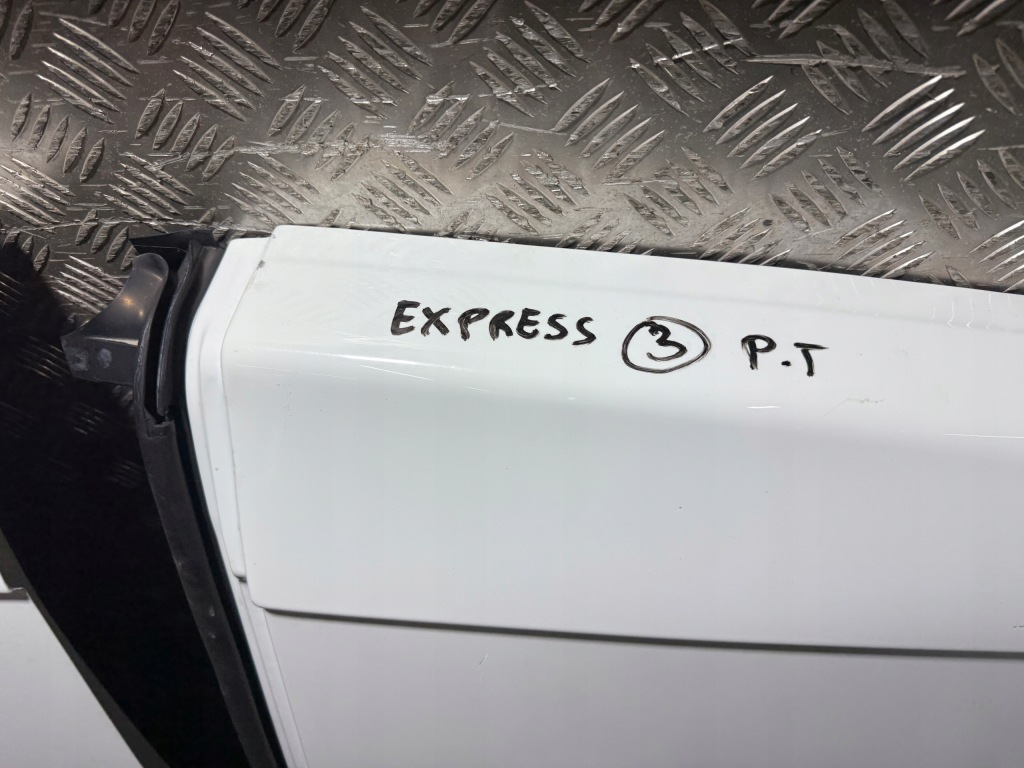 Renault express ii 21- дверь задняя задние комплект левая правое крыло ov369 Доставка