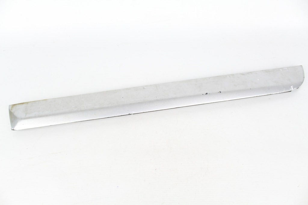 фото №1, Молдинг двері лівий задня нижня audi a4 b7 04-08