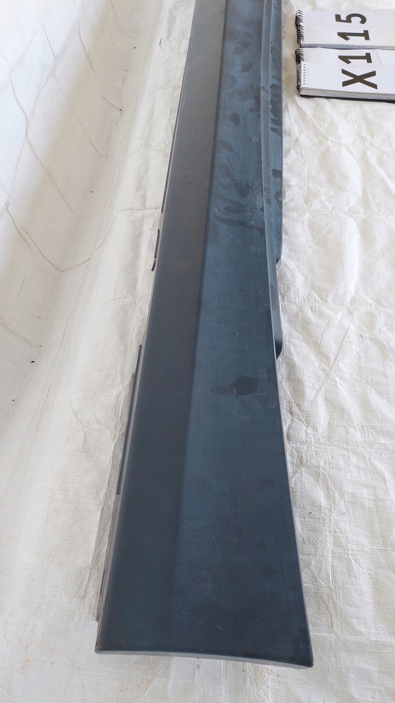 фото №9, Bmw e81 e82 e88 накладка молдинг порог порог правая