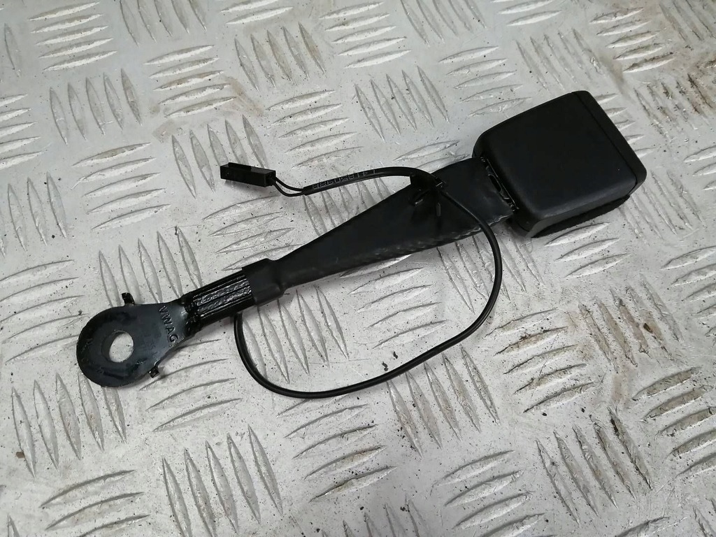 фото №1, Audi a6 s6 c8 4k клипса поперечина перед правая