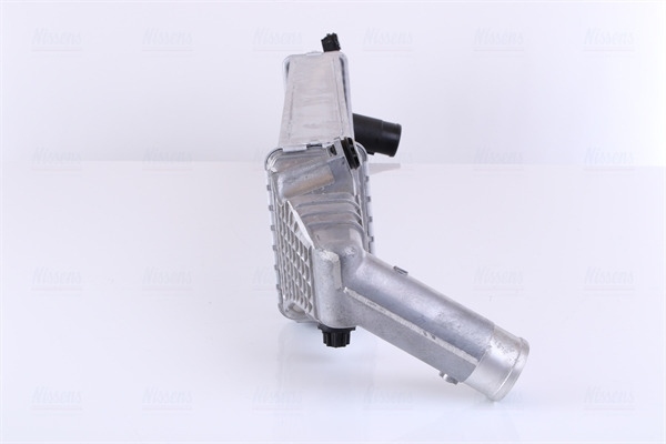 Nissens 96532 інтеркулер mazda 3 03- Оригінал