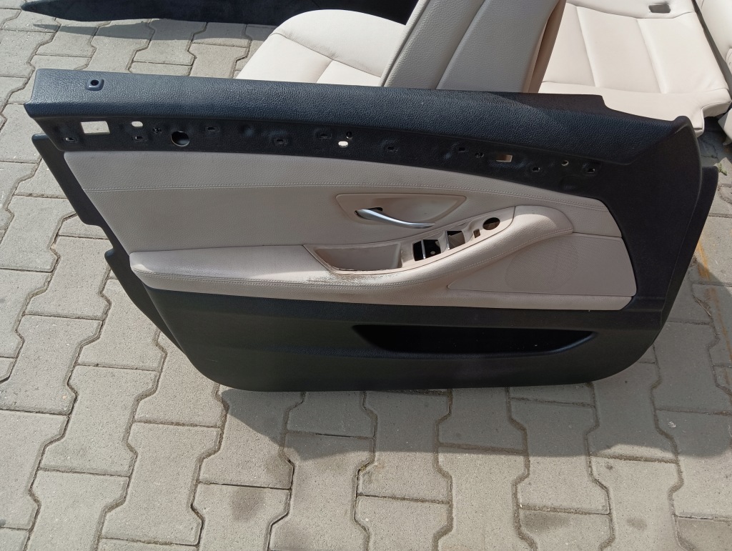 фото №12, Заднє сидіння сидіння шкіра оббивка двері тунель середній bmw 5 f11 kombi