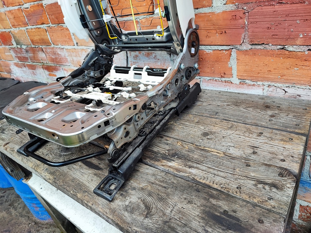 фото №9, Ford mondeo mk5 каркас сидіння правий перед пасажира