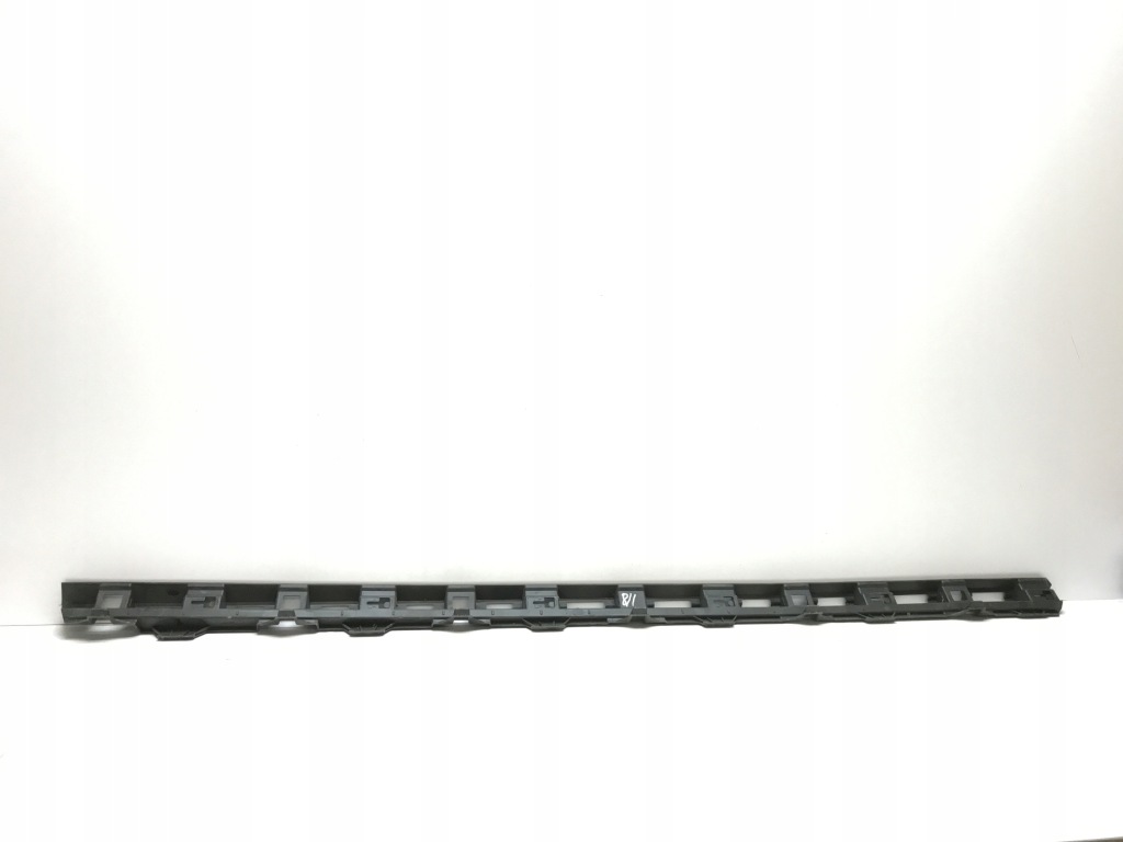 Vw passat b8 кронштейн порог правый 3g0853946 в Украине