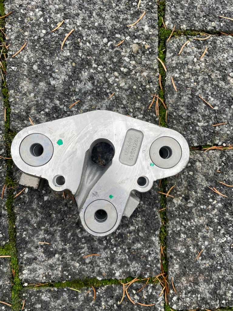 фото №2, Подкладка odległościowa alfa romeo stelvio