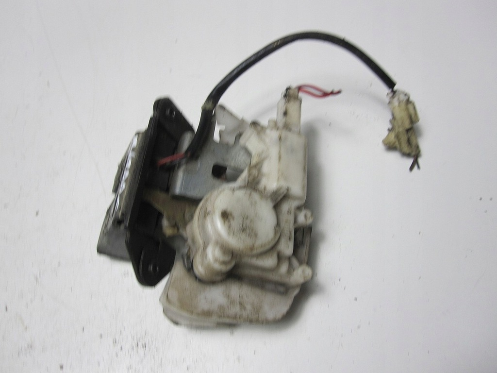 фото №4, Замок кришки задня задній mazda 6 04r