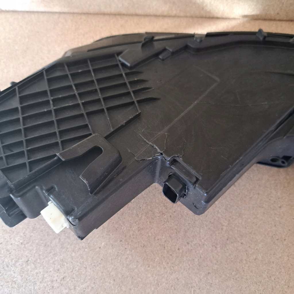 фото №7, Bmw 7 i7 g70 лампа full led верхний swarovski правая