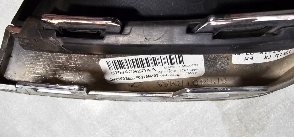 фото №6, Решітка бампера права jeep compas 6pb40trmaa