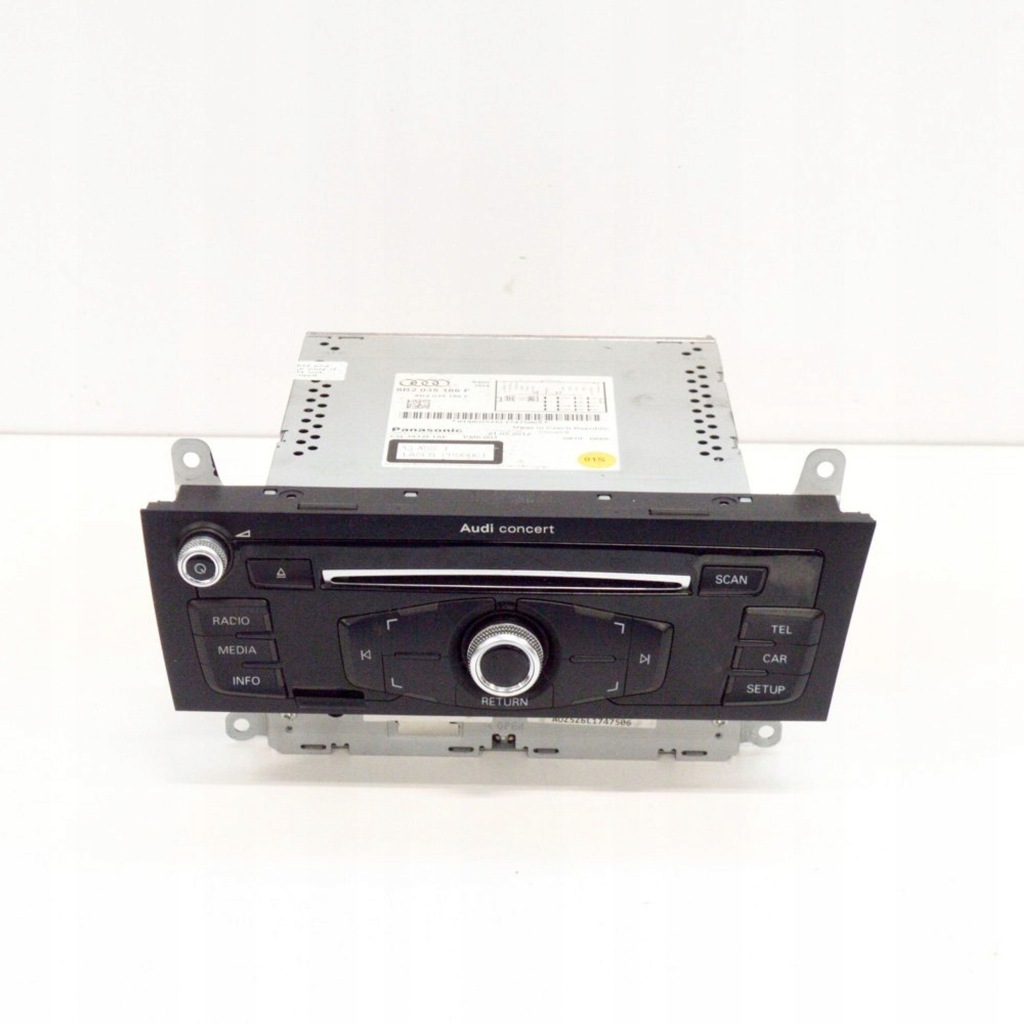 фото №1, Audi a5 sportback 8ta 2013 панель / радиопроигрыватель cd/dvd/gps