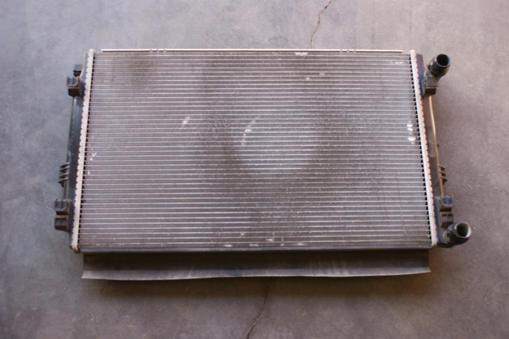 фото №1, Радиатор wody q2 a3 8v golf vii