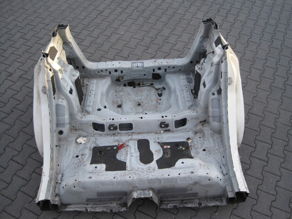 фото №1, Кузов крила задня задній чверть mercedes b klasa 246 права ліва