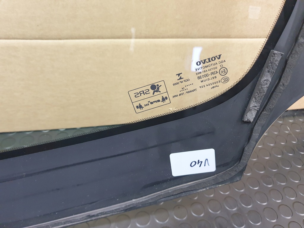 фото №6, Volvo v40 стекло лобовое передняя 2014