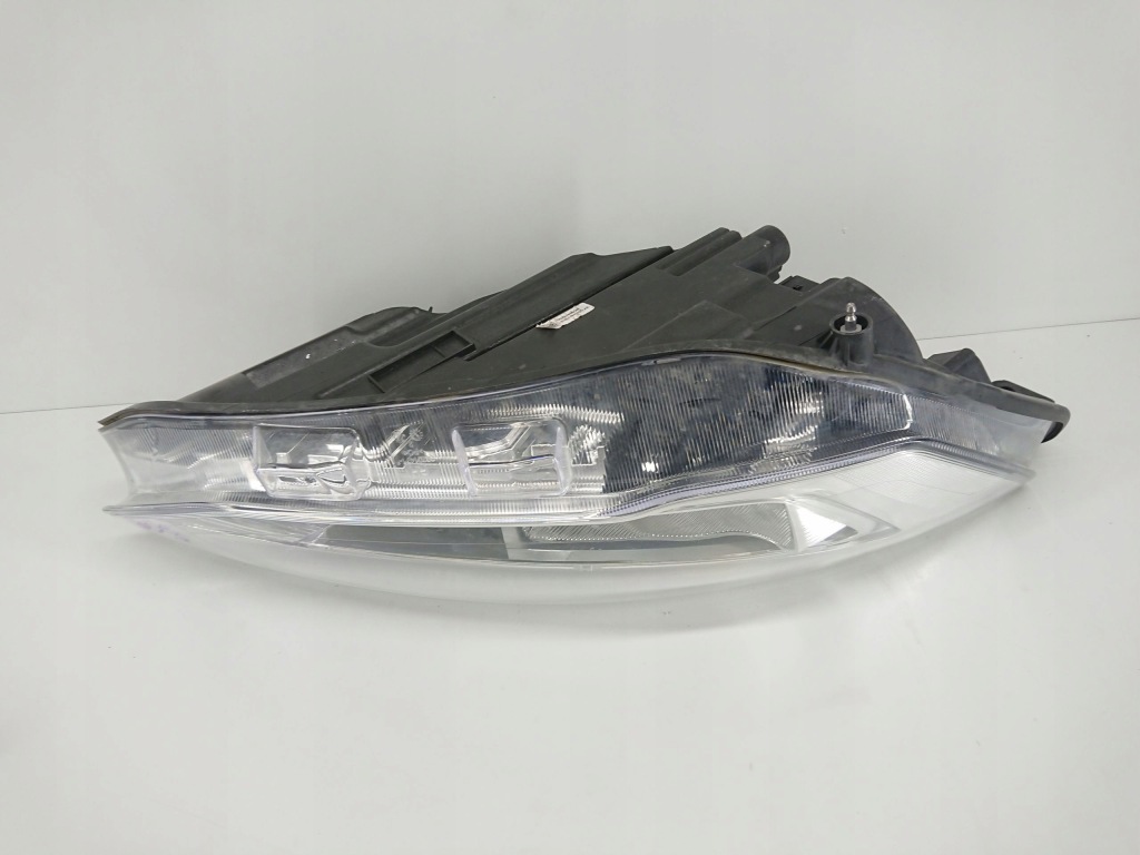 Купити Ford focus mk4 18- led фара правий передня перед