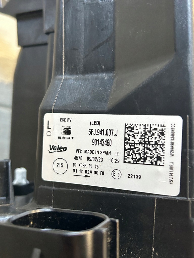 Купити Seat tarraco 5fj фара ліва full led оригінал європа