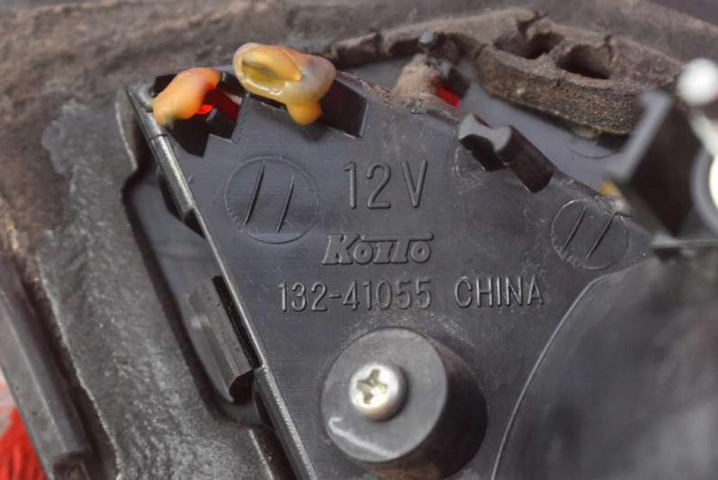 фото №7, Лампа правая задняя задняя 132-41055 mazda 6 2 ii gh 5d hb 07-12