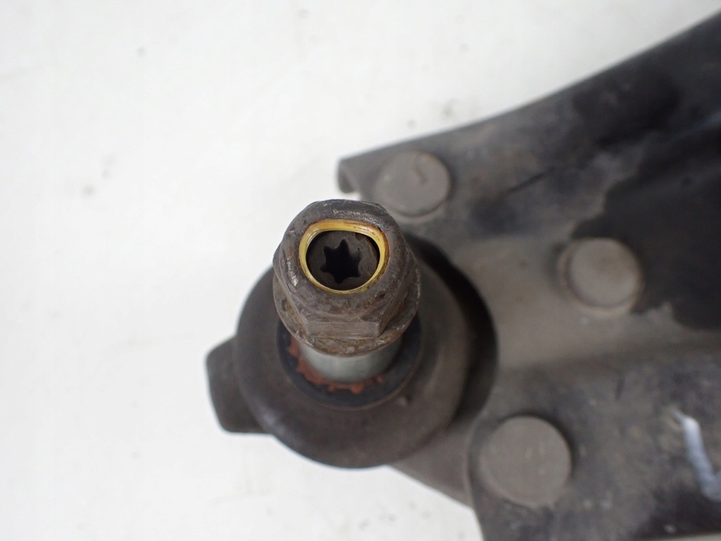 фото №9, Рычаг левый перед dacia duster ii