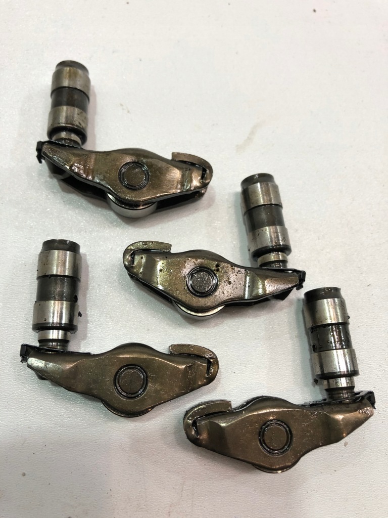 фото №1, Толкатель коромысло vw scirocco 2.0 tsi caw