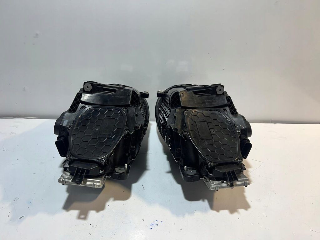 фото №14, Porsche 911 992 full led basis лампа левая правая