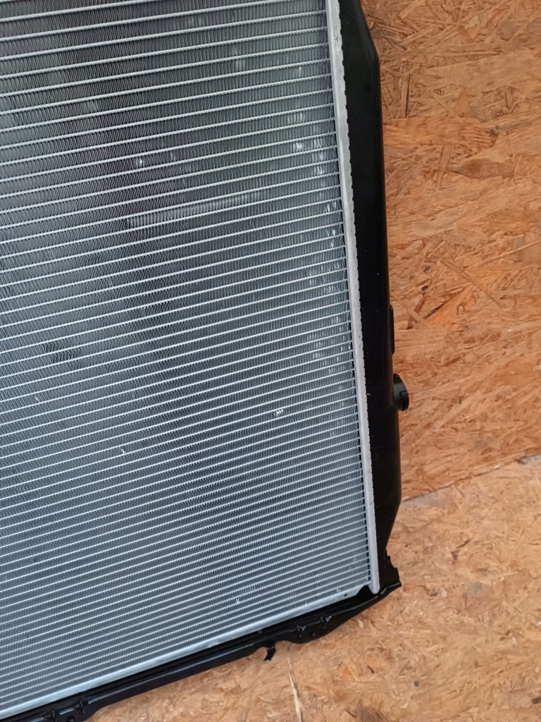 Радиатор воды toyota land cruiser j90 3.4i v6 96- 16400-75180 Цена