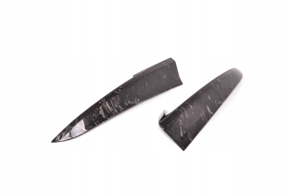 фото №6, Aston martin db11 накладки лампа задніх карбон