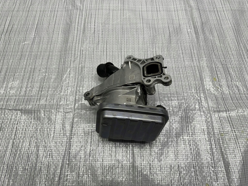 фото №2, Насос wody renault austral e-tech 210100445r