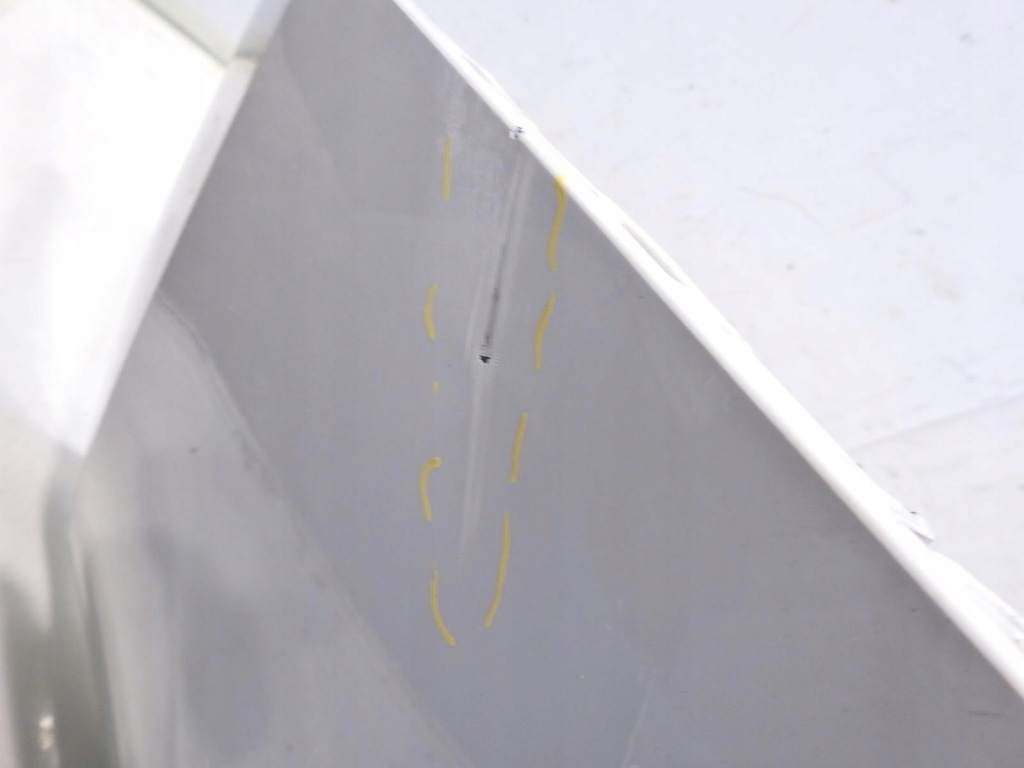 Бампер задний  задний dv369 renault megane iii coupe Цена