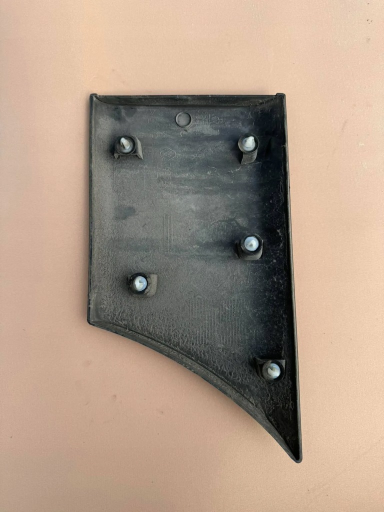 фото №2, Молдинг бічна лівий задня renualt master iii 768f20005r