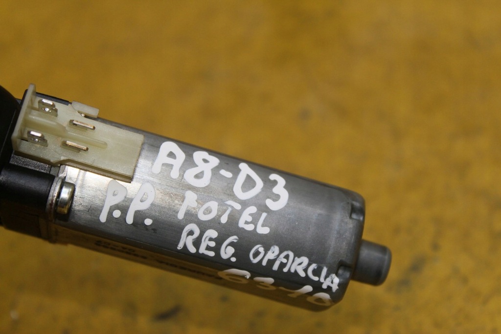 фото №8, Моторчик спинка правий перед a8 d3